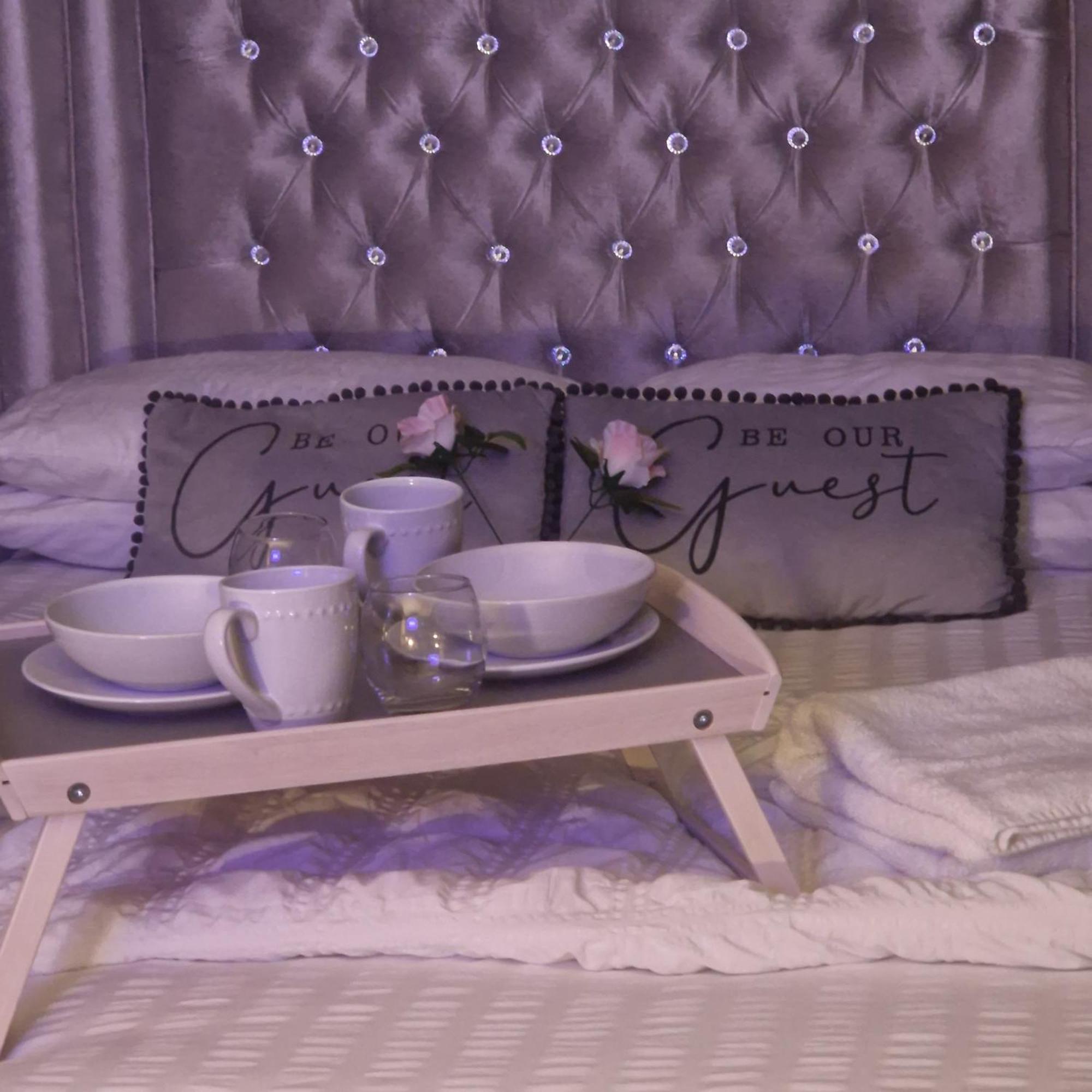 Hale  Lenox Bed And Breakfast المظهر الخارجي الصورة